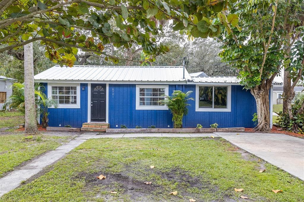 6901 MICHIGAN AVENUE GIBSONTON, FL 33534