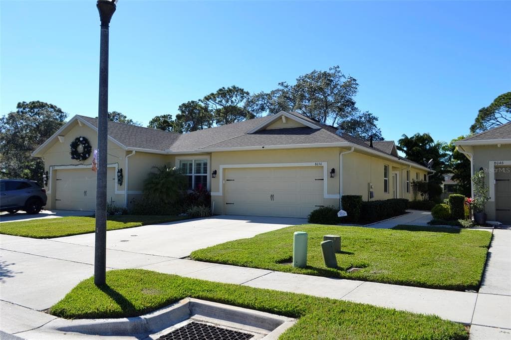 8030 PINE CREST STREET SEMINOLE, FL 33777
