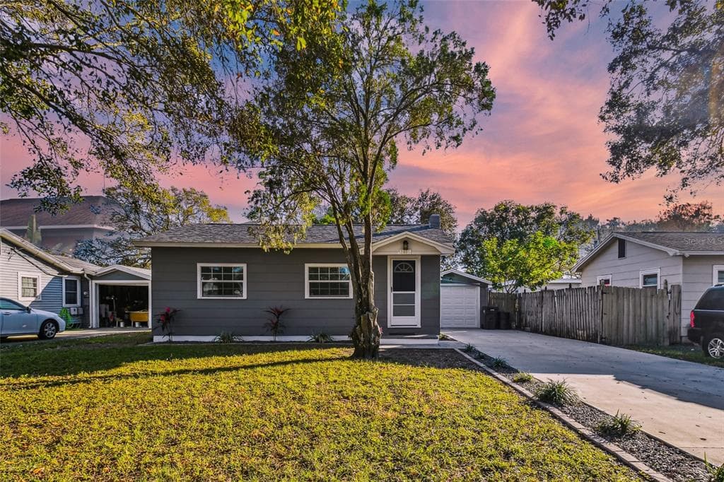 3930 56TH AVENUE N ST PETERSBURG, FL 33714