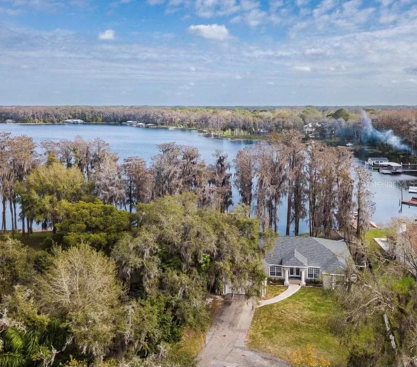 10531 HAPPY HOLLOW AVENUE ODESSA, FL 33556