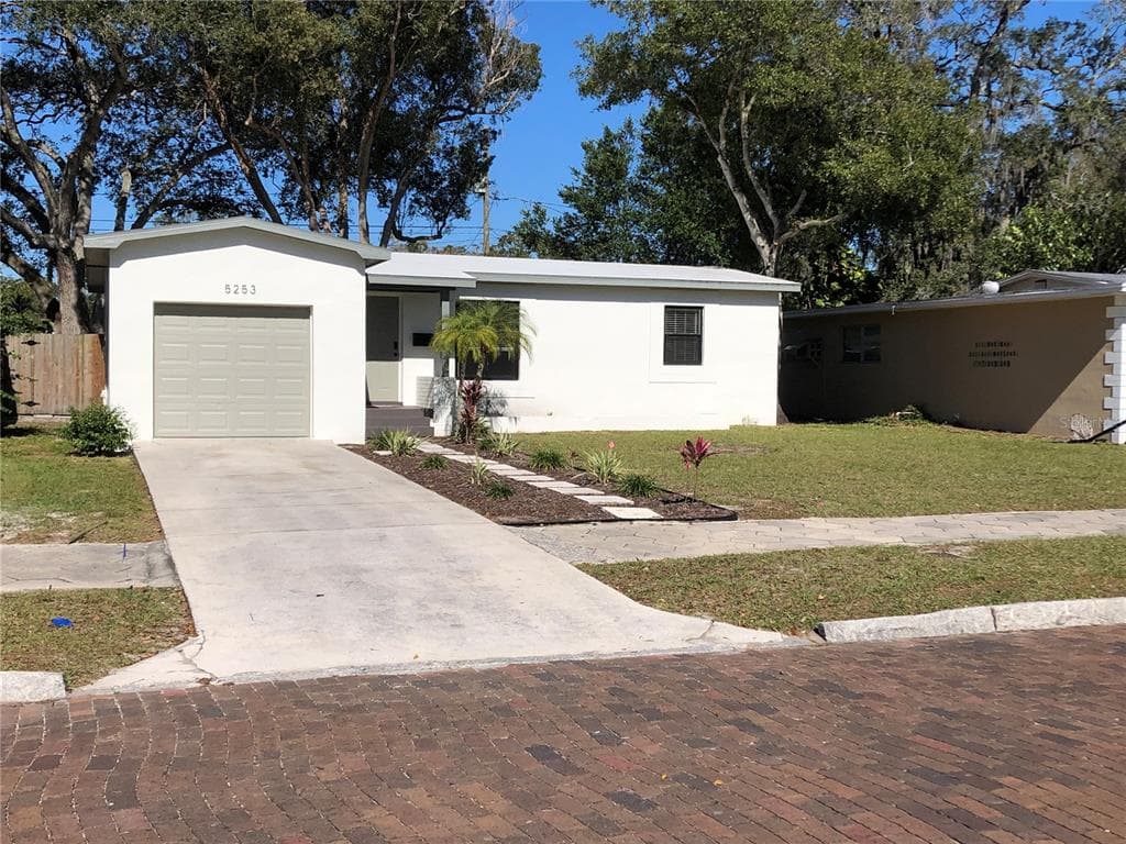 5253 2ND AVENUE N ST PETERSBURG, FL 33710