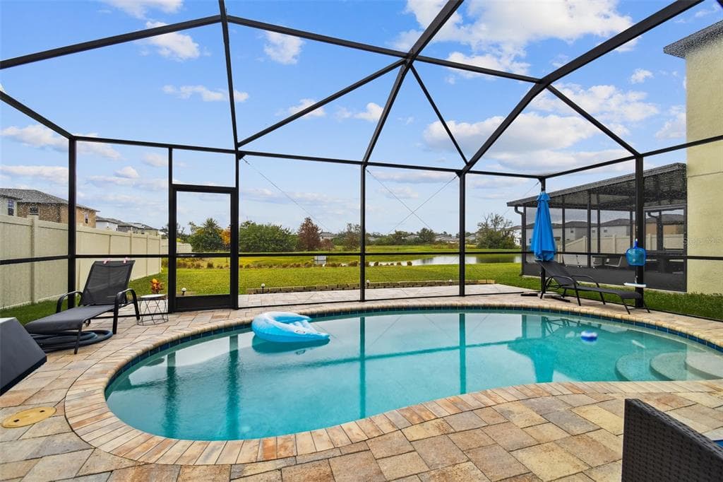 5450 RAINWOOD MEADOWS DRIVE APOLLO BEACH, FL 33572