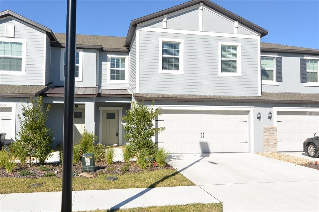 2277 CERULEAN SKY WAY LUTZ, FL 33558