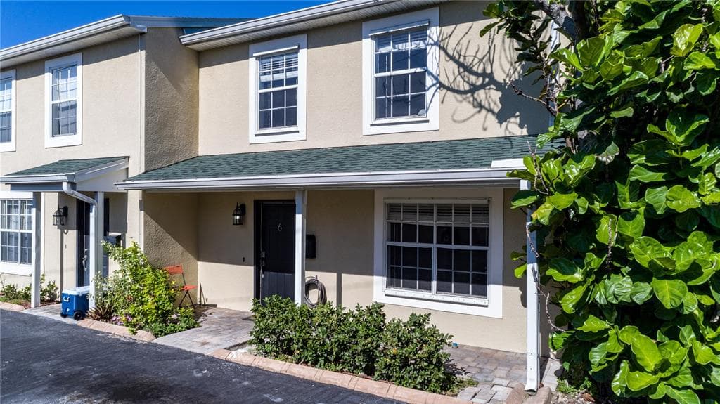 2906 W GANDY BOULEVARD UNIT 6 TAMPA, FL 33611