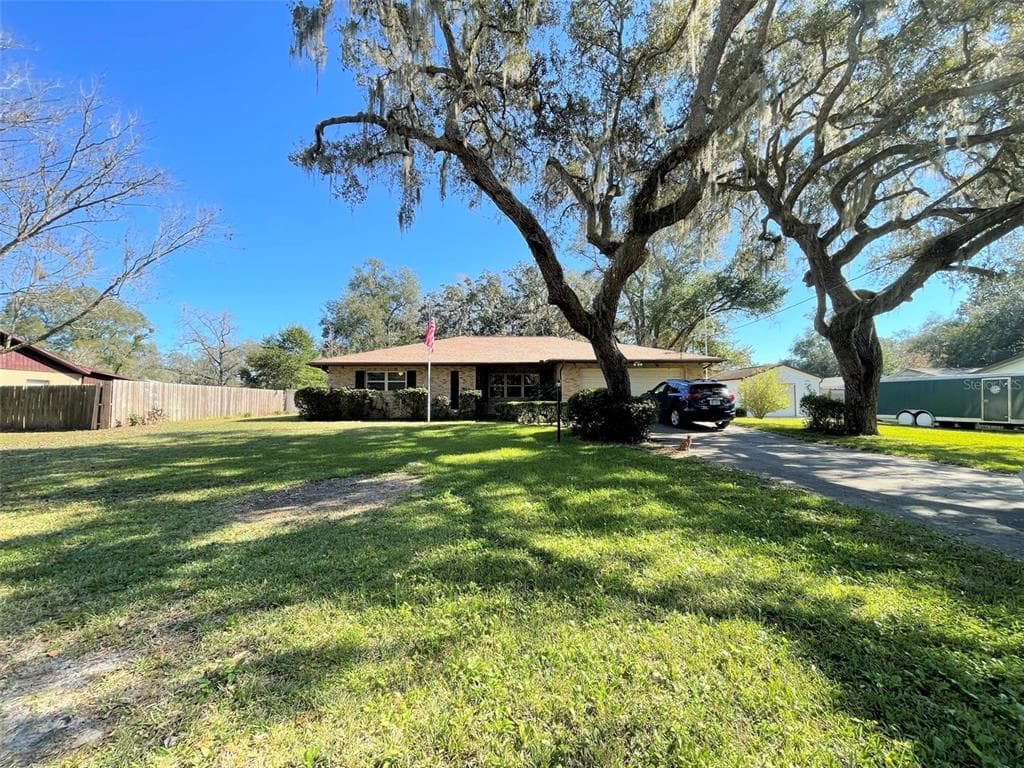 4964 FLAMINGO LANE DADE CITY, FL 33523