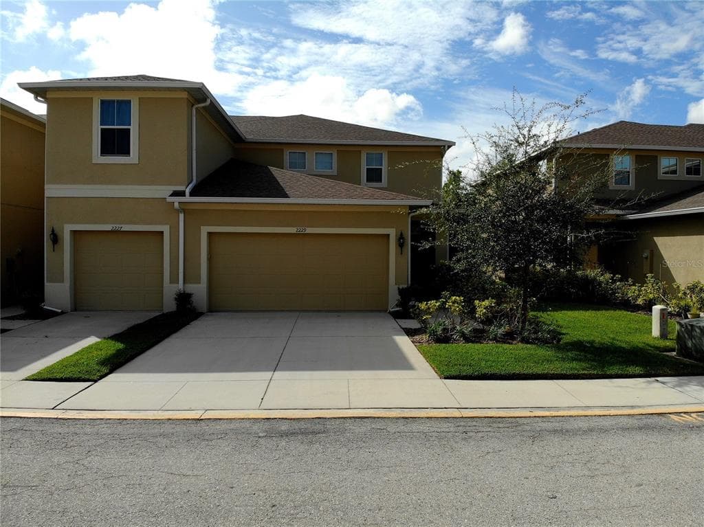 2229 BROADWAY VIEW AVENUE BRANDON, FL 33510