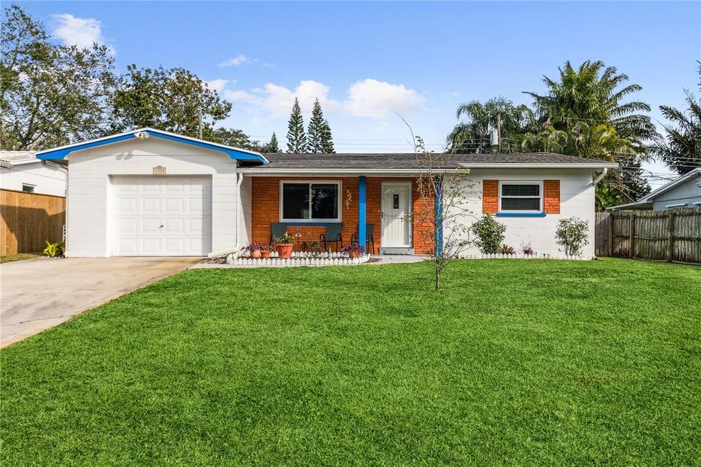8331 137TH LANE SEMINOLE, FL 33776