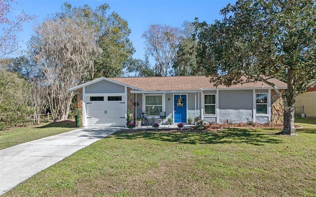 2906 MARTHA LANE LAND O LAKES, FL 34639