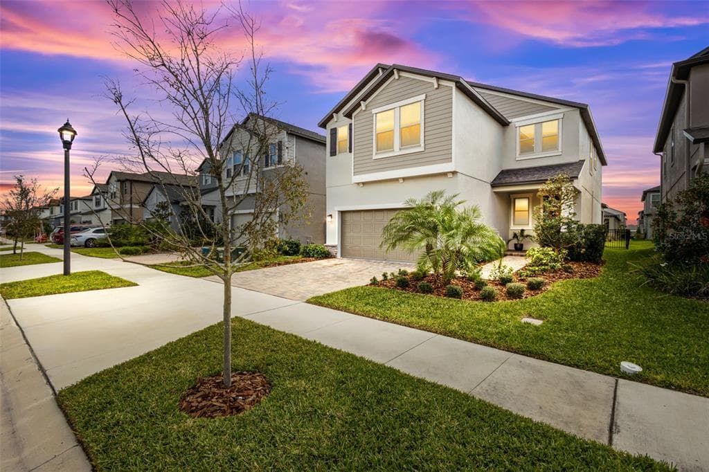 18024 AERO AVENUE LAND O LAKES, FL 34638