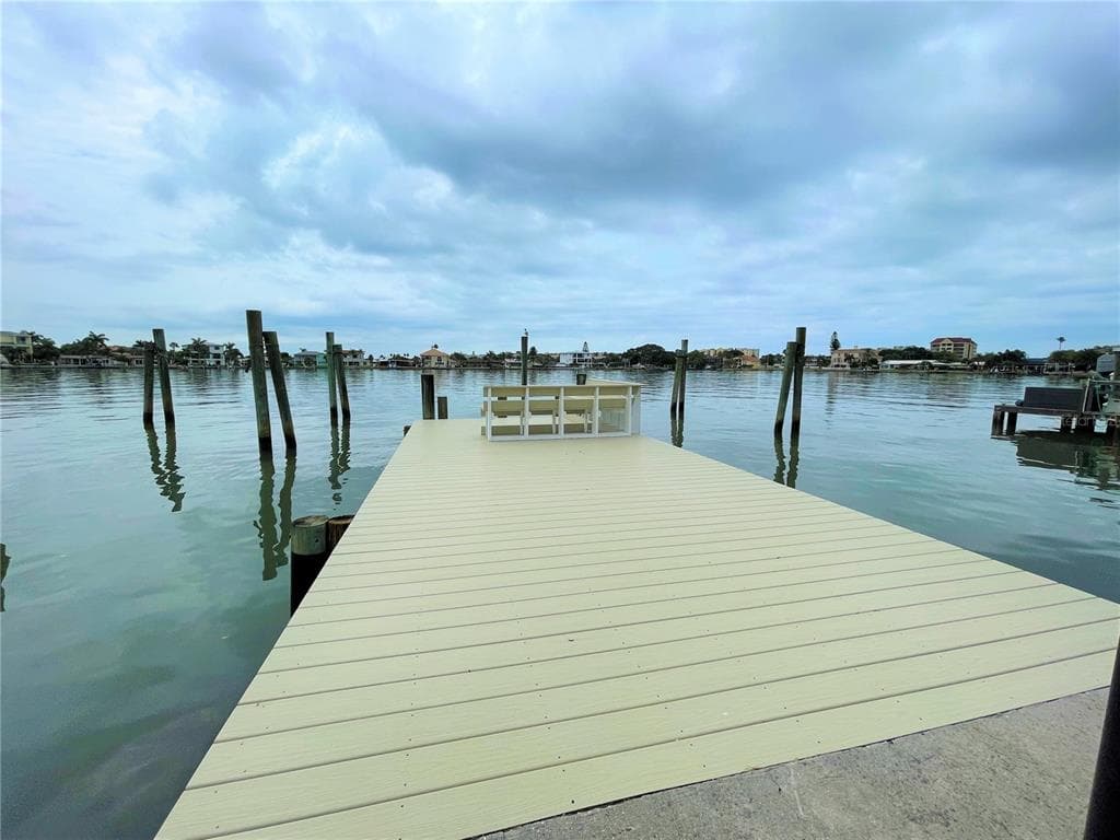 17045 DOLPHIN DRIVE NORTH REDINGTON BEACH, FL 33708