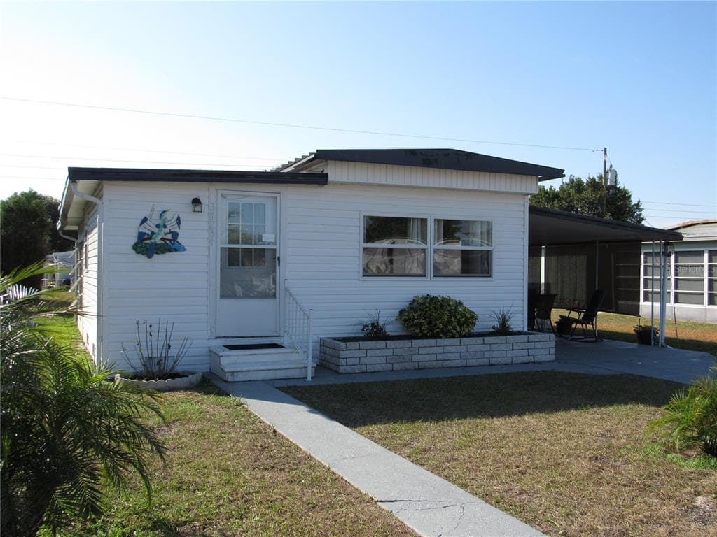 37234 CORA AVENUE ZEPHYRHILLS, FL 33542