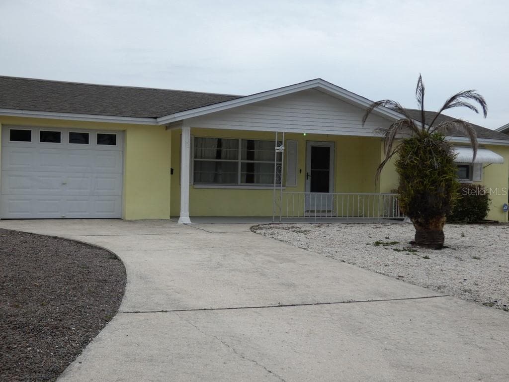 4623 CROTON DRIVE NEW PORT RICHEY, FL 34652