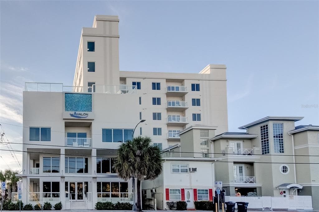 24 AVALON ST UNIT 307