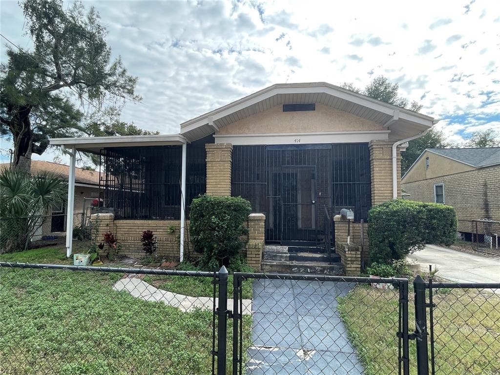 414 W PARK AVENUE TAMPA, FL 33602