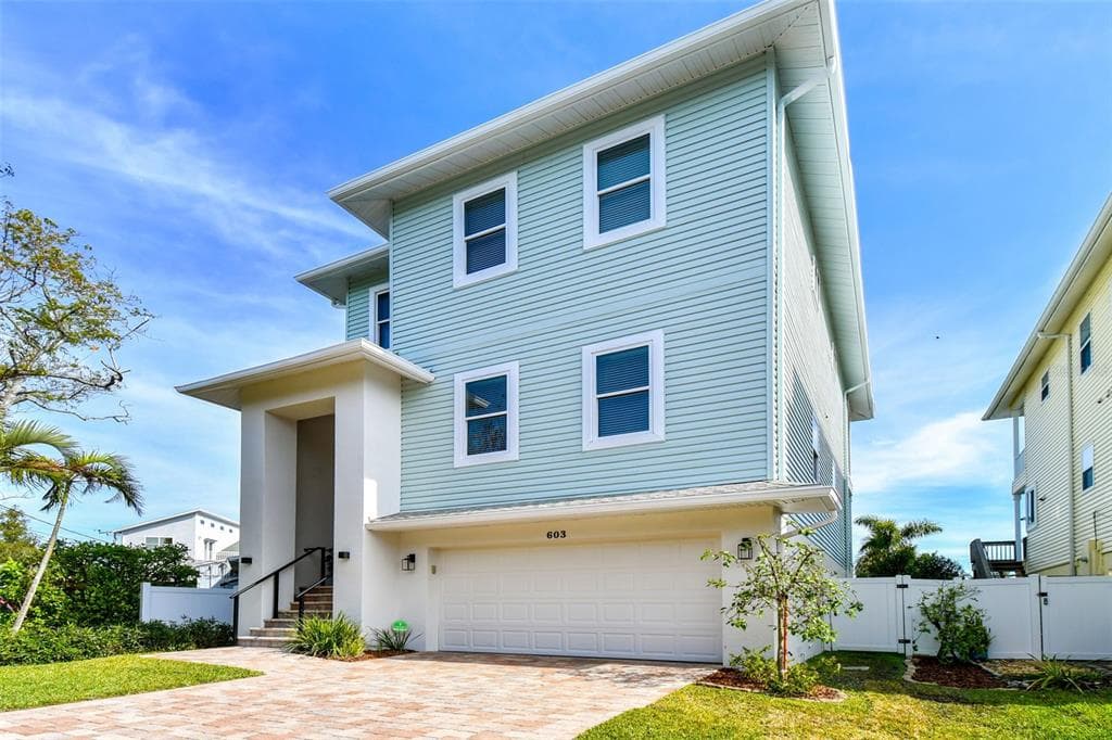 603 S BAYSHORE DRIVE MADEIRA BEACH, FL 33708