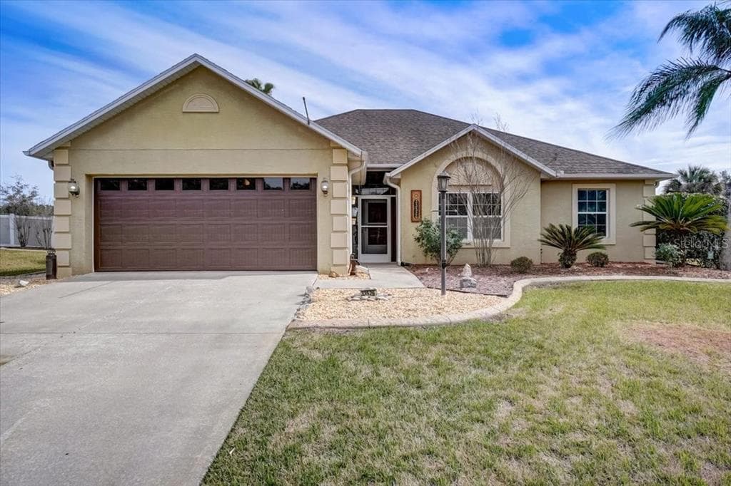 33526 LAKE MYRTLE BOULEVARD LEESBURG, FL 34748