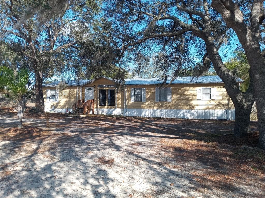 3808 ROLLING HILLS COURT E LAKE WALES, FL 33898