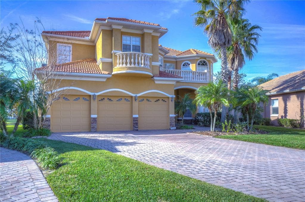 10602 CAYMAN ISLE COURT TAMPA, FL 33647