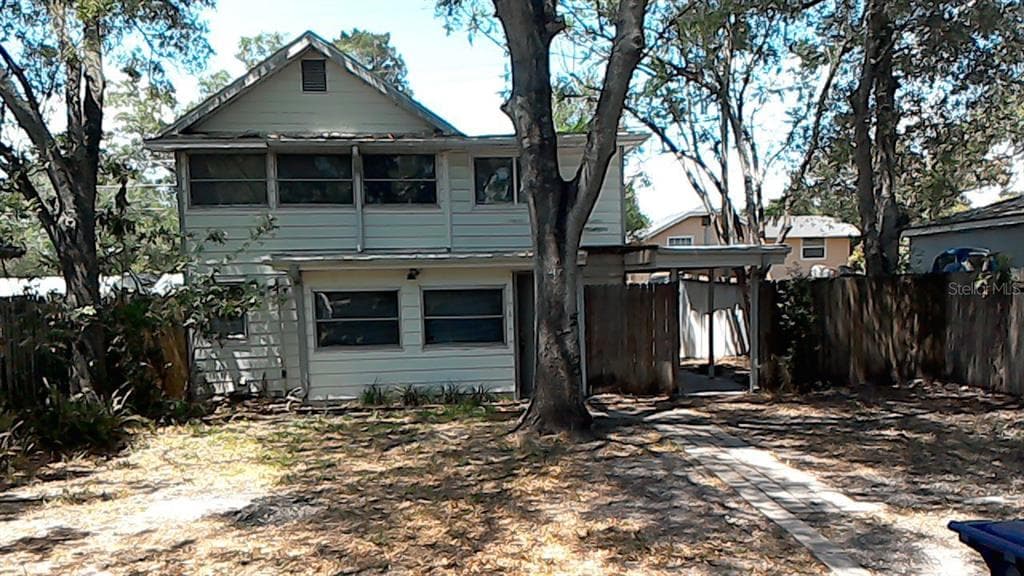 1927 36TH AVENUE N ST PETERSBURG, FL 33713