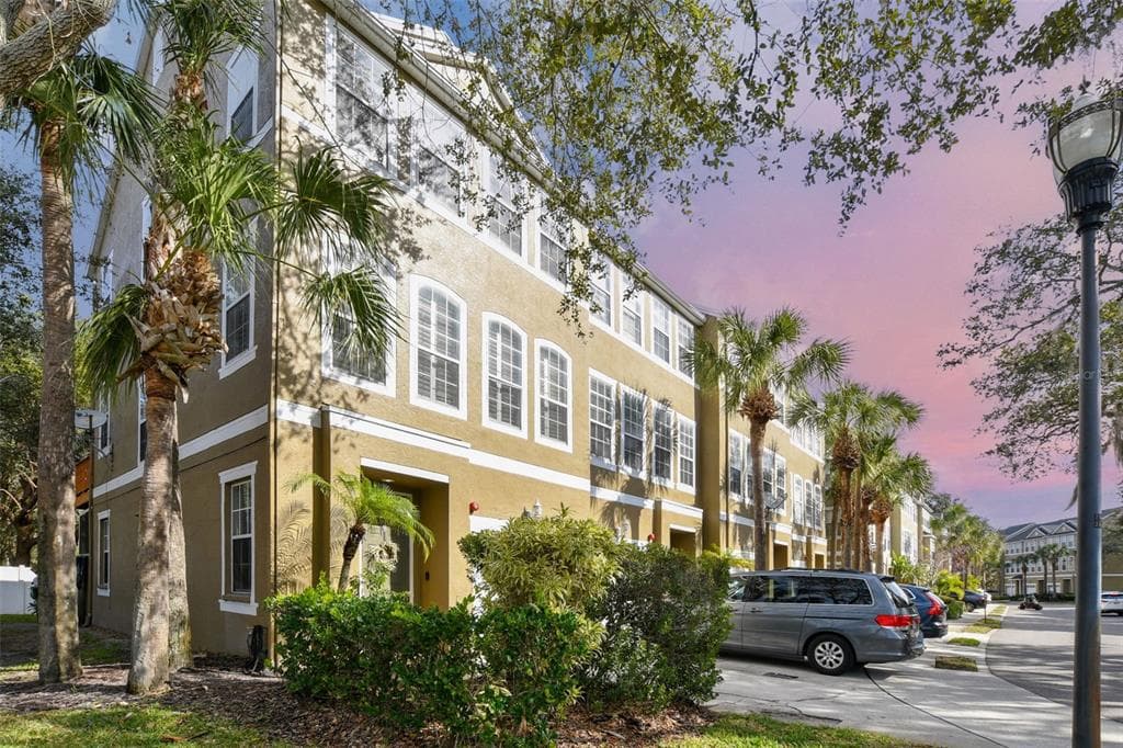 3037 BAYSHORE POINTE DRIVE TAMPA, FL 33611