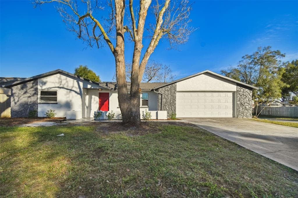 4916 FLEETWOOD STREET NEW PORT RICHEY, FL 34653