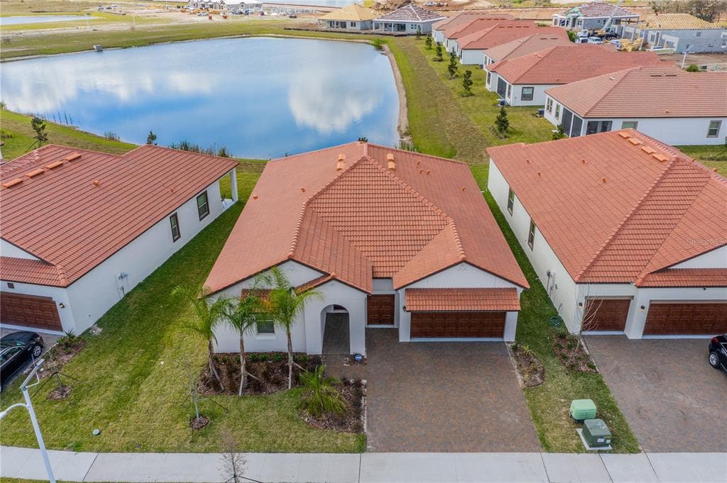 16937 SCUBA CREST STREET WIMAUMA, FL 33598