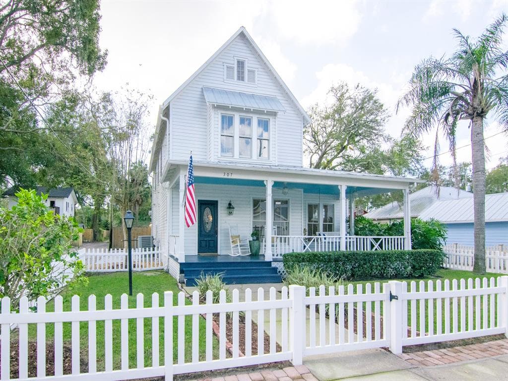 307 E GLADYS STREET TAMPA, FL 33602