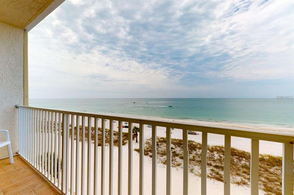 9980 GULF BOULEVARD UNIT 212 TREASURE ISLAND, FL 33706