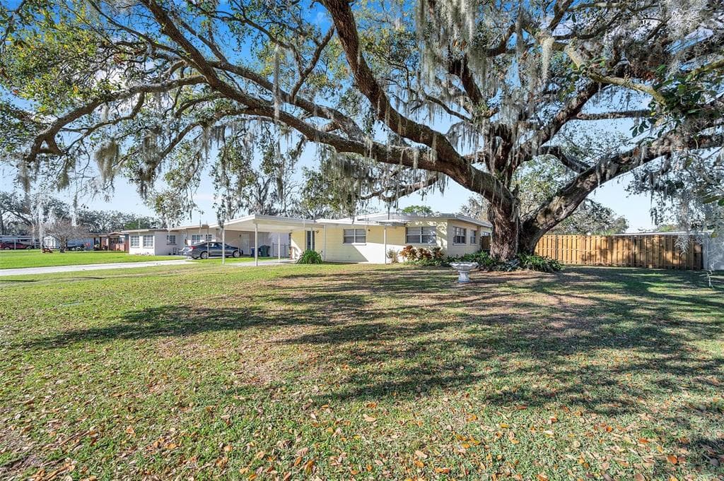 720 BEARCREEK DRIVE BARTOW, FL 33830