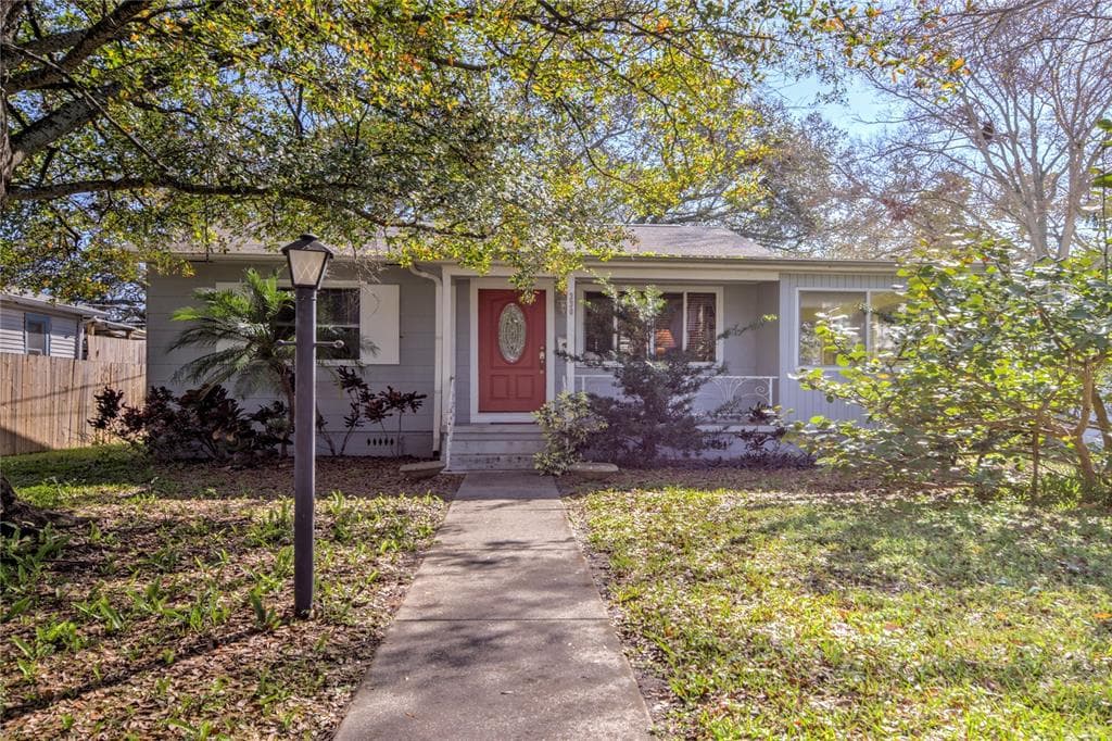 330 43RD AVENUE N ST PETERSBURG, FL 33703