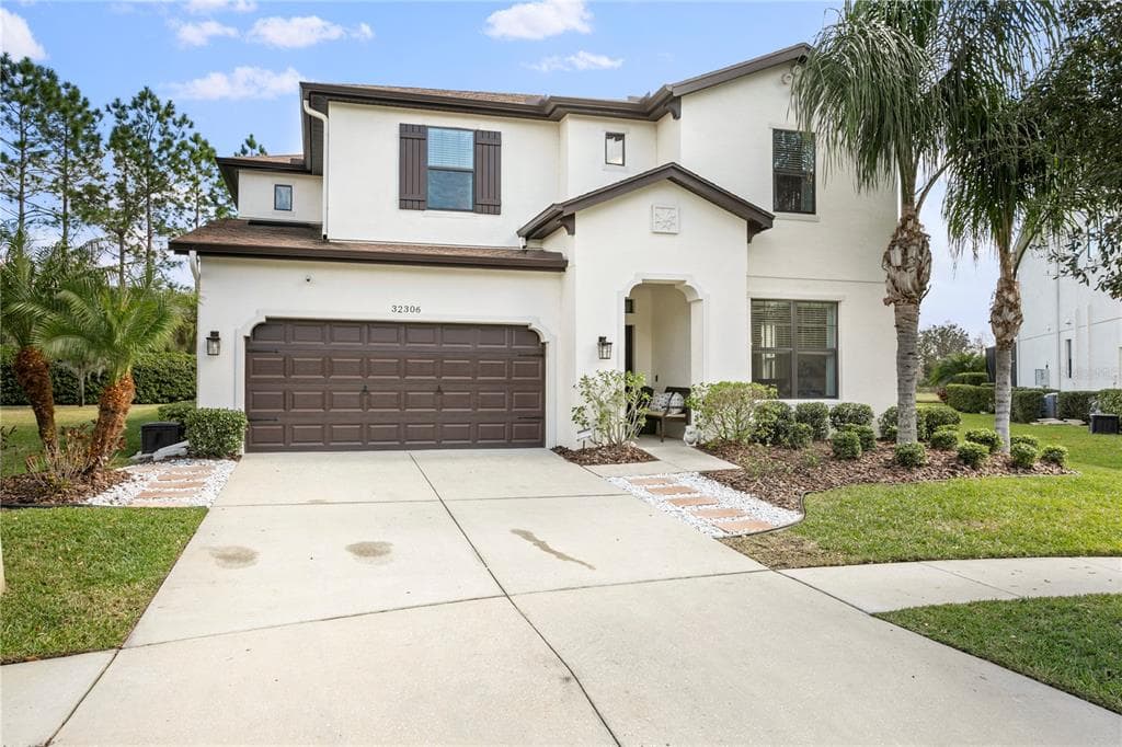 32306 GARDEN ALCOVE LOOP WESLEY CHAPEL, FL 33545