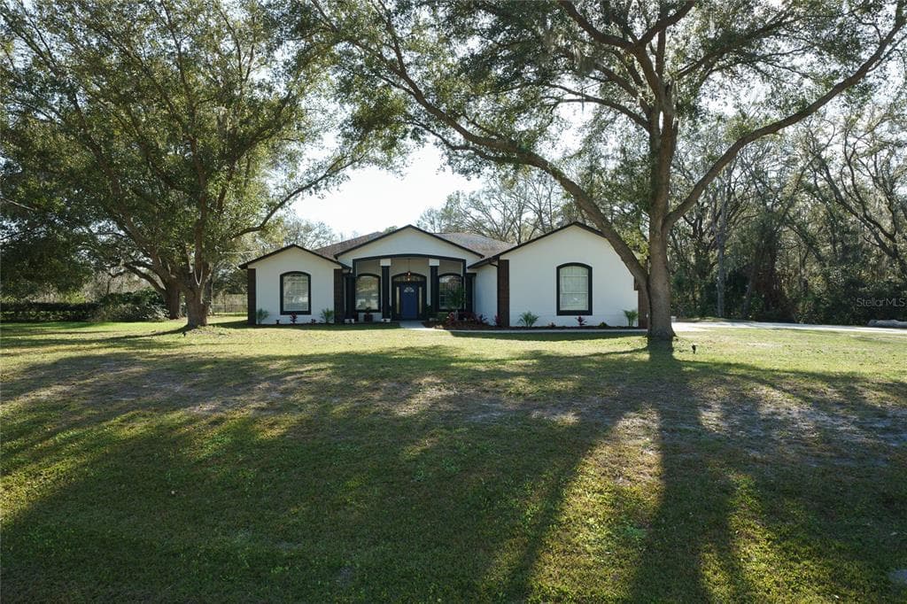 4505 POST HOUSE DRIVE PLANT CITY, FL 33565