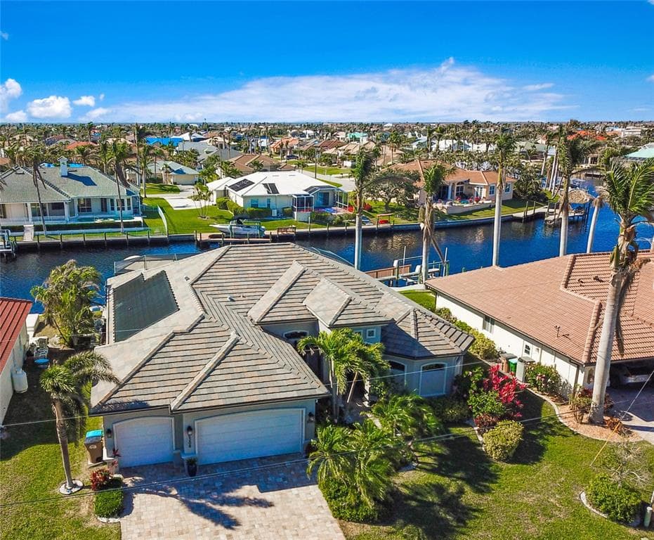5208 SW 22ND PLACE