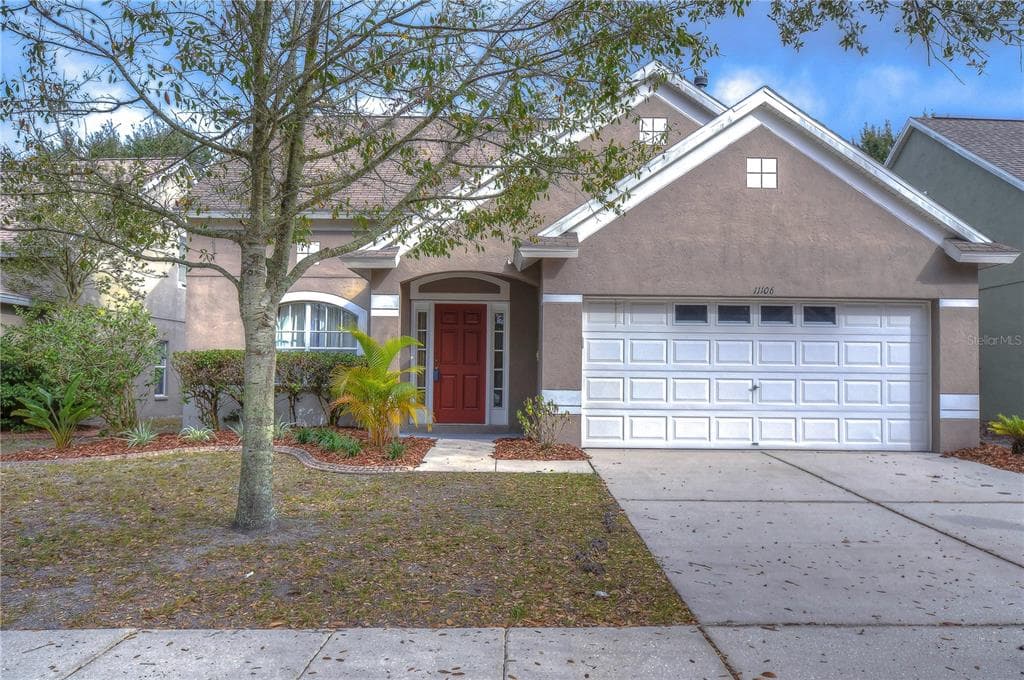 11106 NEWBRIDGE DRIVE RIVERVIEW, FL 33579