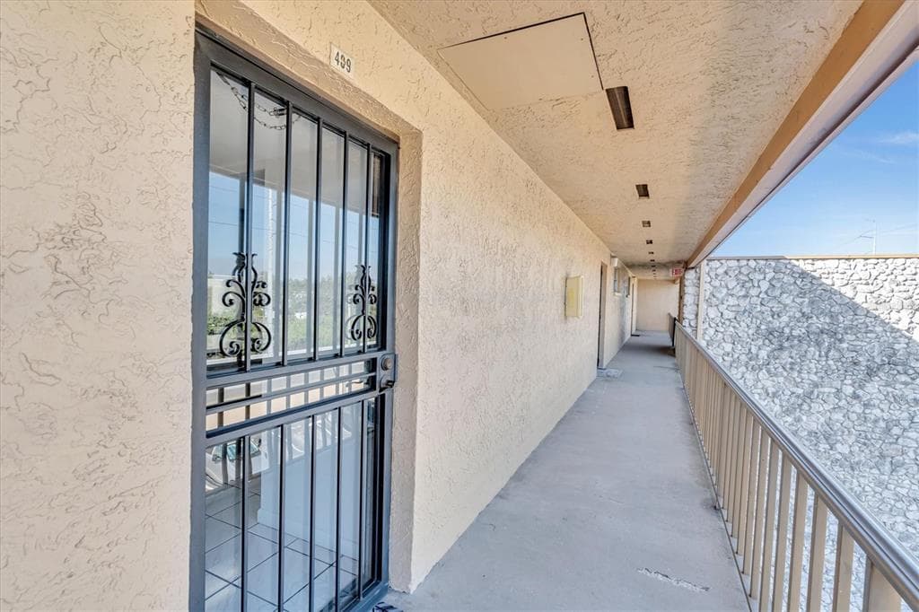 5820 N CHURCH AVENUE UNIT 409 TAMPA, FL 33614