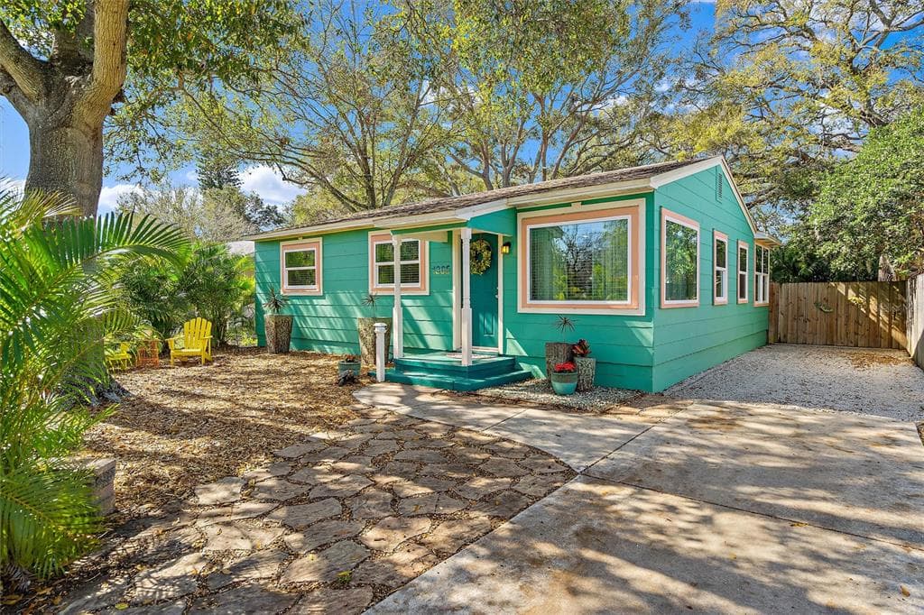 1305 58TH STREET S GULFPORT, FL 33707