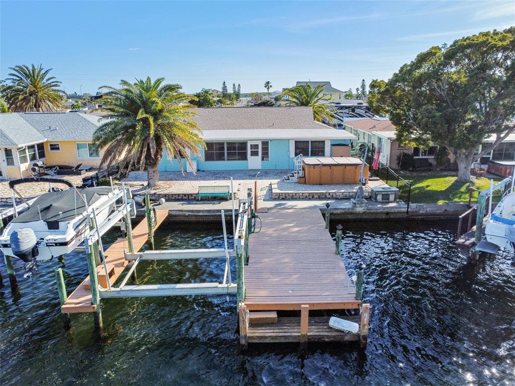 6023 BEVERLY DRIVE HUDSON, FL 34667