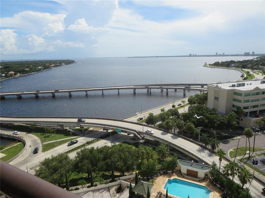 345 BAYSHORE BOULEVARD UNIT 1605 TAMPA, FL 33606