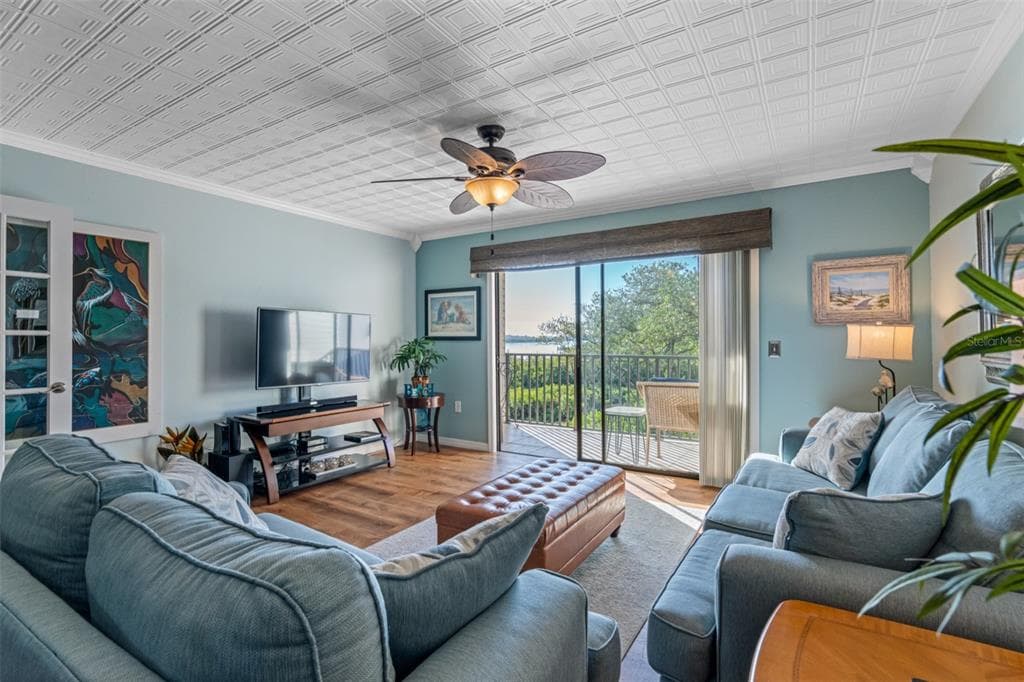 19807 GULF BOULEVARD UNIT 102 INDIAN SHORES, FL 33785