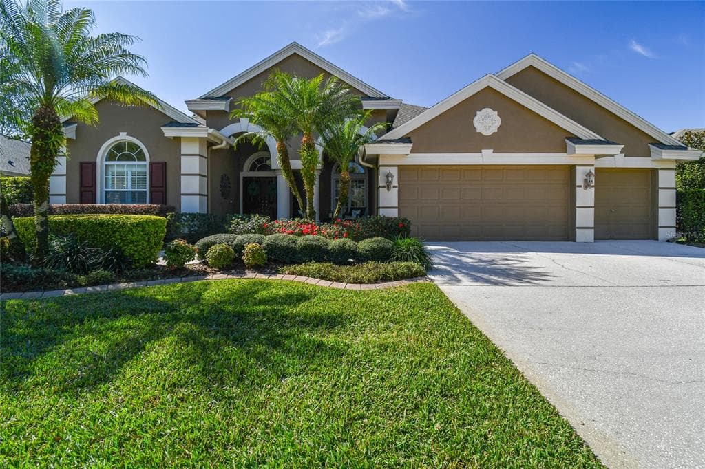 23220 GRACEWOOD CIRCLE LAND O LAKES, FL 34639