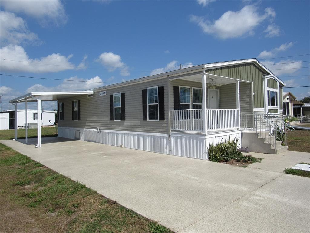 5251 BETTY STREET ZEPHYRHILLS, FL 33542
