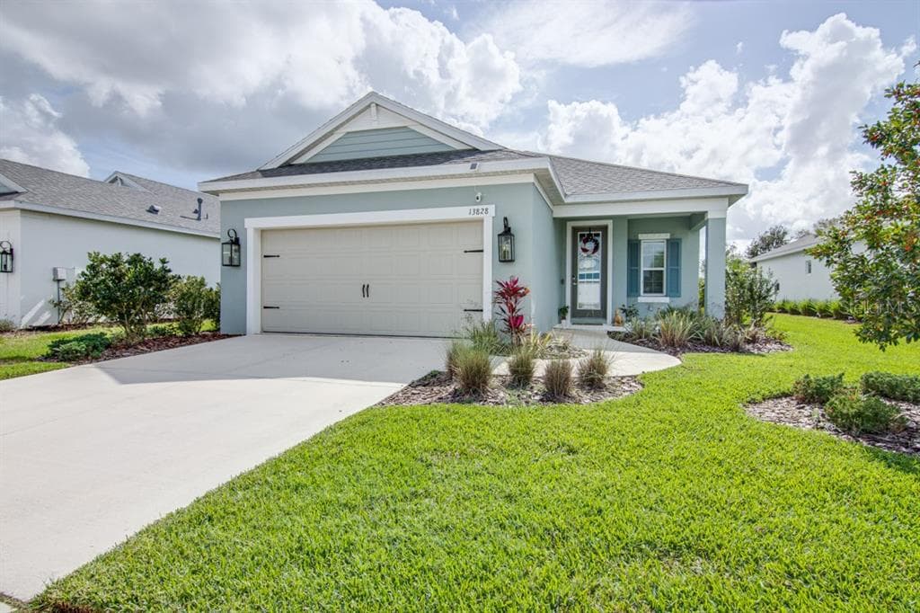 13828 OLD CREEK COURT PARRISH, FL 34219