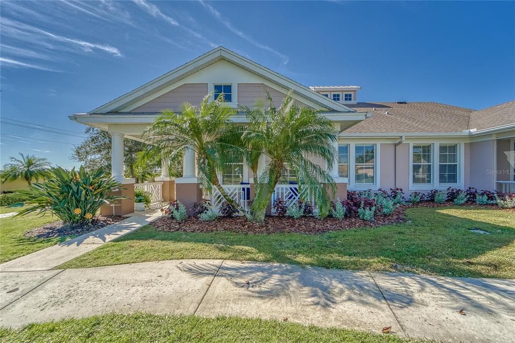201 BREAKERS LANE APOLLO BEACH, FL 33572
