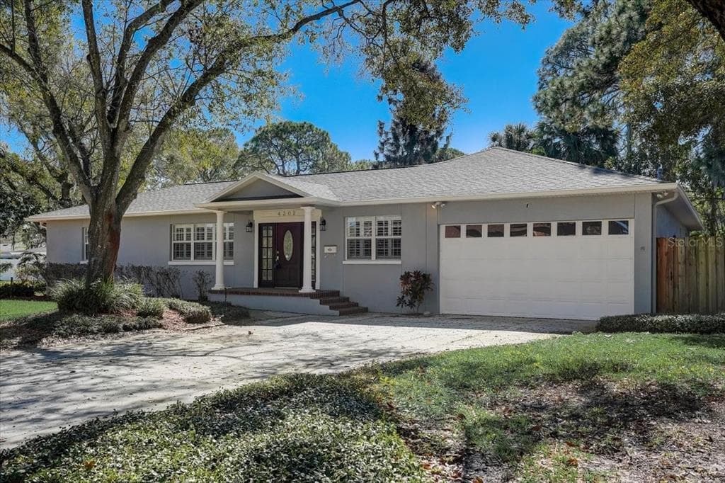 4302 W KENSINGTON AVENUE TAMPA, FL 33629