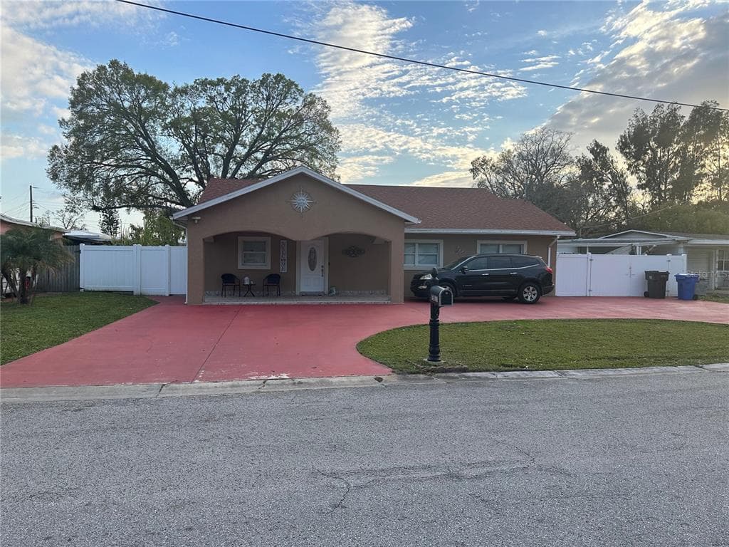 7513 MORNING GLORY LANE TAMPA, FL 33619