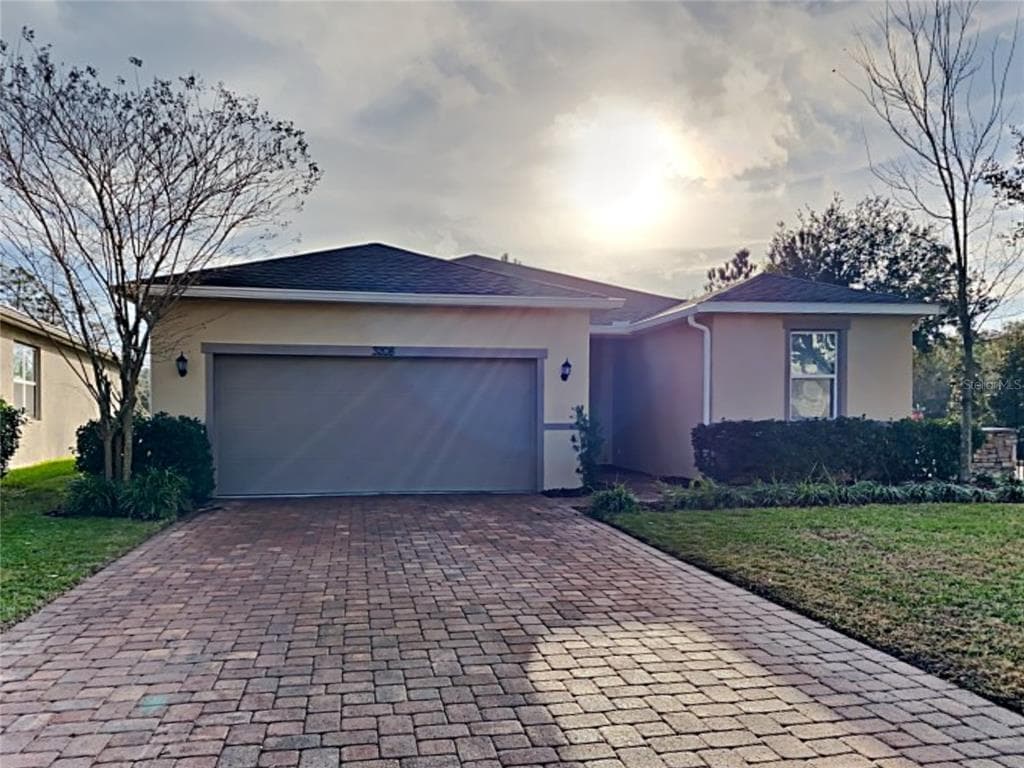 3208 MACINTOSH ROAD LAND O LAKES, FL 34639
