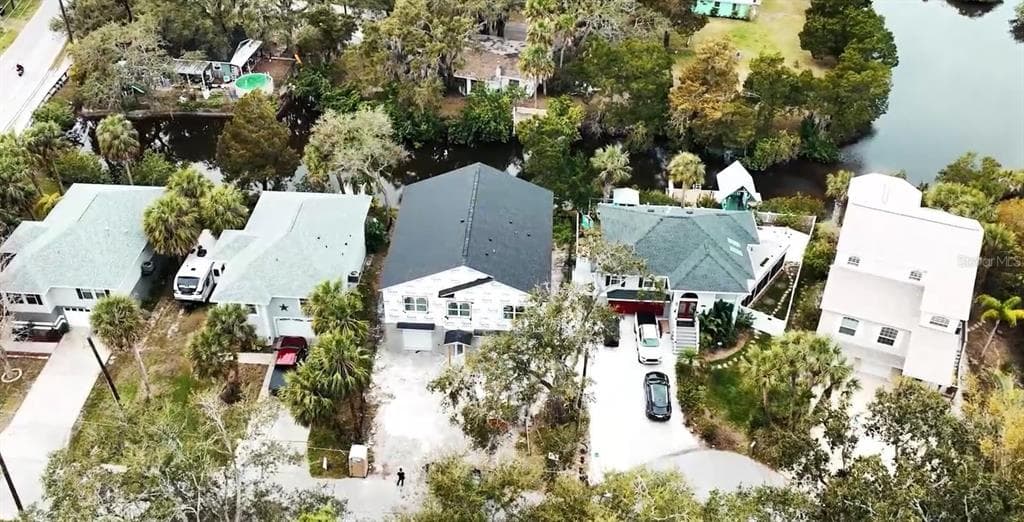 8443 DAMEN LANE PORT RICHEY, FL 34668