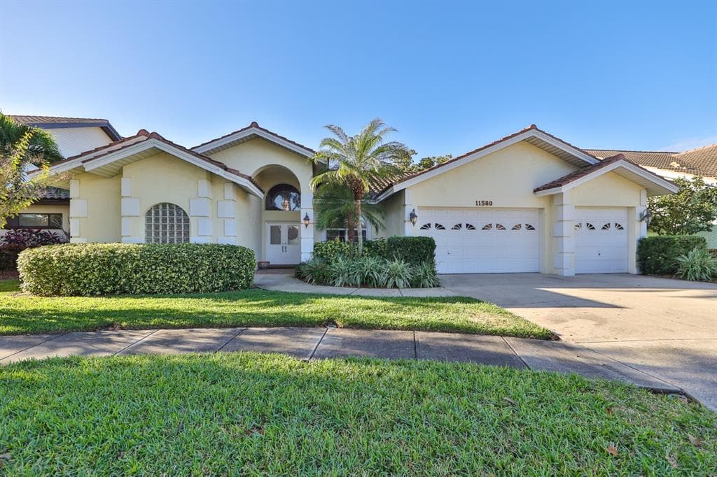 11580 SHELLY CIRCLE