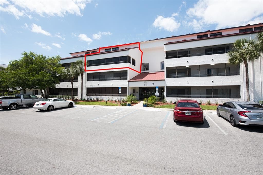2583 COUNTRYSIDE BOULEVARD UNIT 3308 CLEARWATER, FL 33761