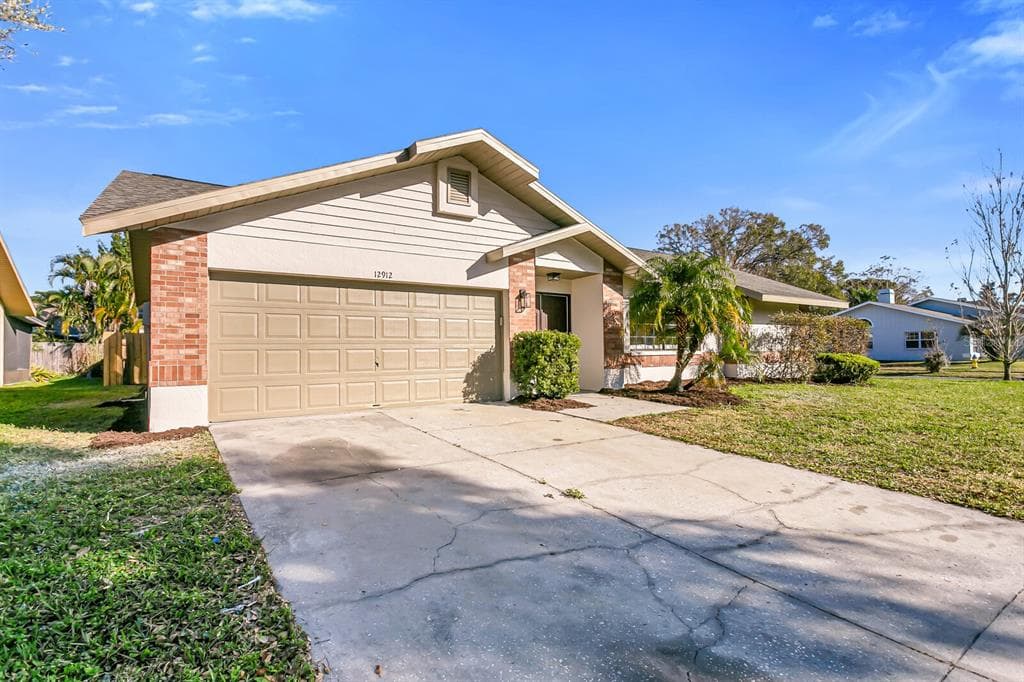 12912 ASTORWOOD PLACE RIVERVIEW, FL 33579